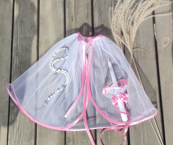 Krikštynų skraistė - ružavu apsiuvimu