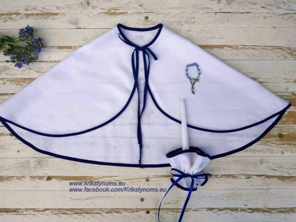 Lininė skraistė tamsiai mėlynu apsiuvimu natūralaus lino