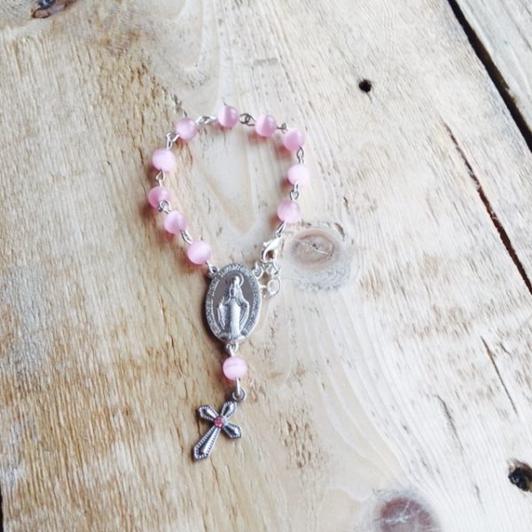 Rožinis angelas apyrankė (katės akis)