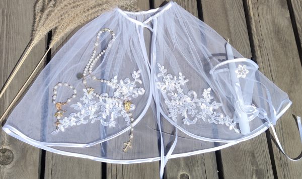 Skraistė krikštukui - baltosios gėlės