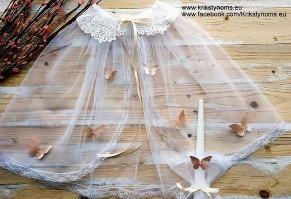 Skraistė kreminiai drugeliais